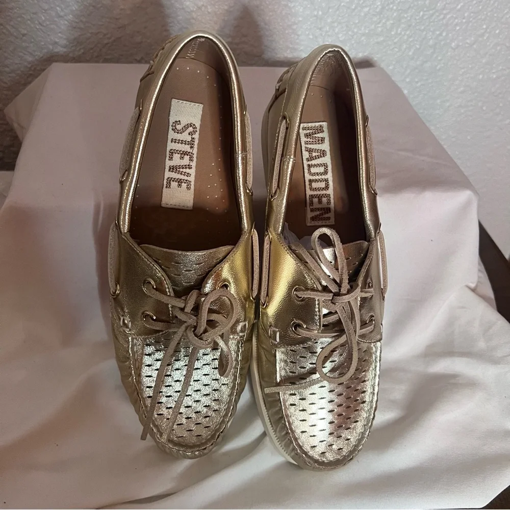 Steve Madden Gold Boat Shoes - Picture 2 of 5